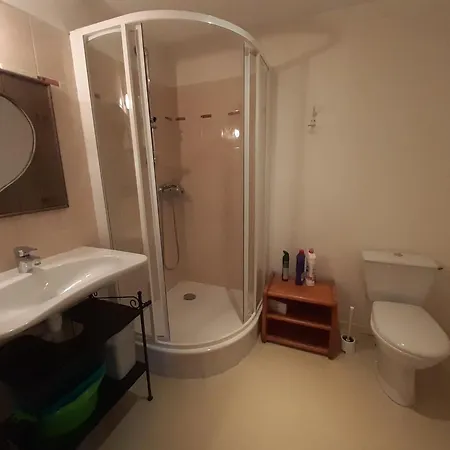 Cosy Avec Mezzanine à - Fr-1-512-95 *